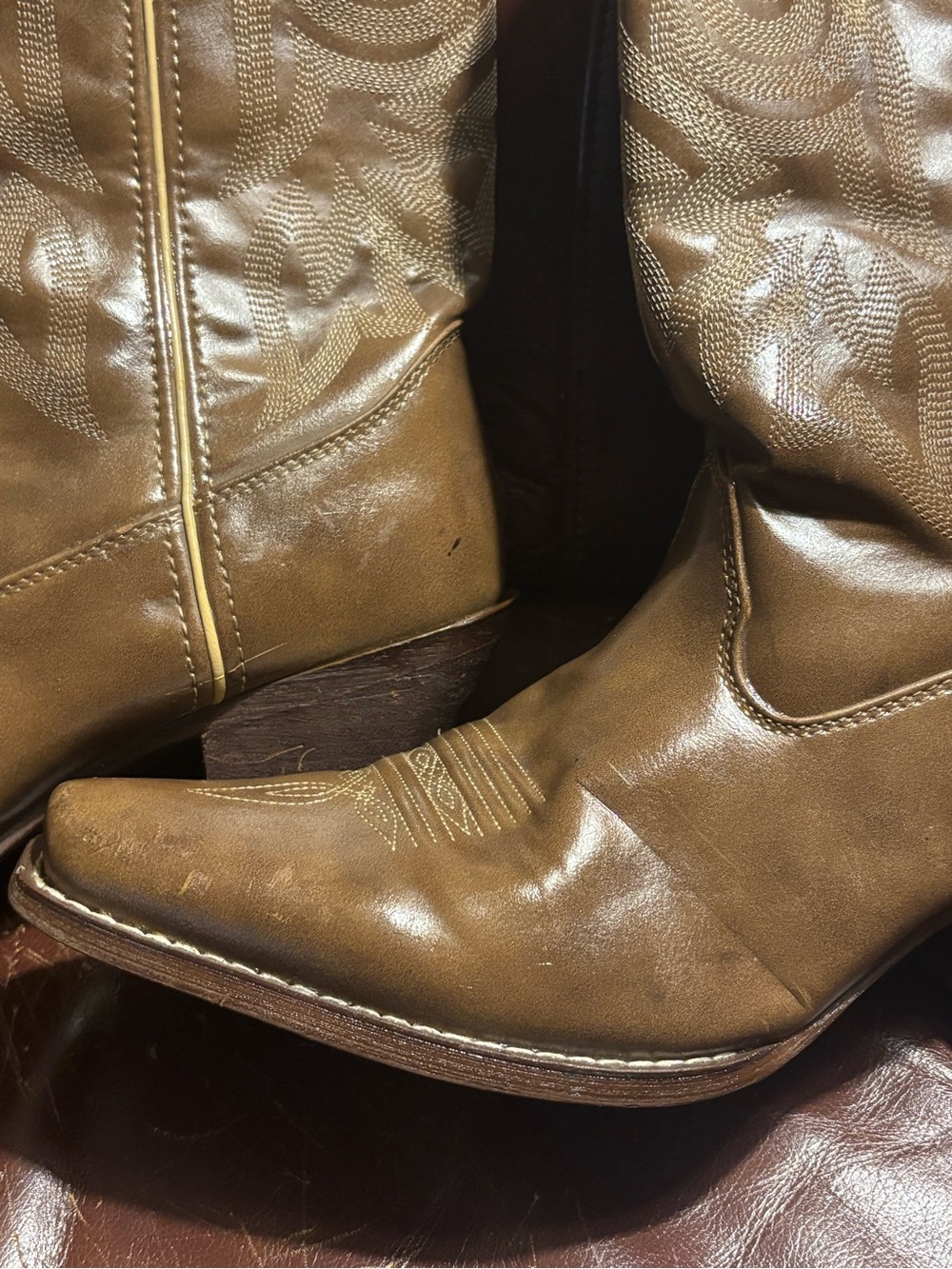 Durango Tan Embroidered Western Heeled Boots - Picture 3 of 8